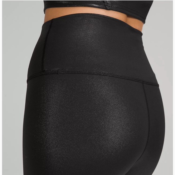 Wunder Train High-Rise Tight 25"
Foil - Picture 5 of 8